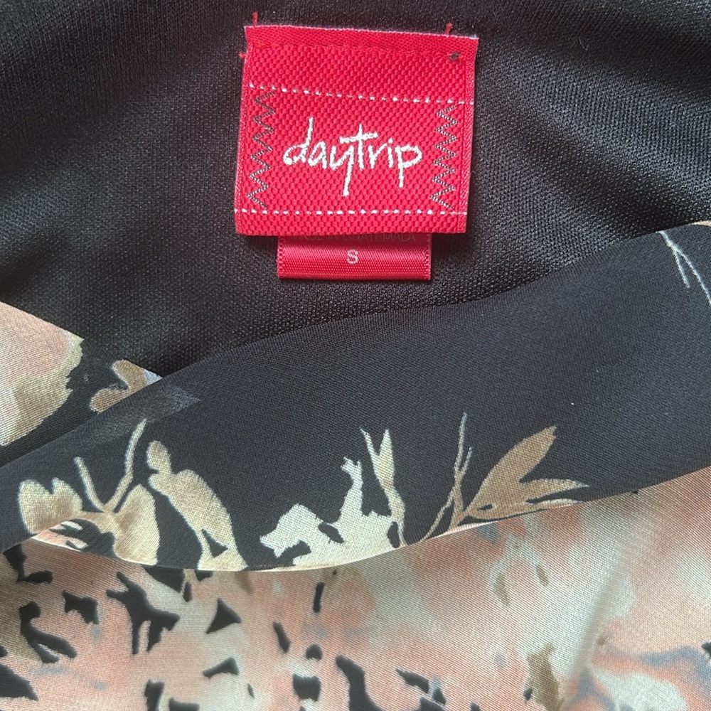 Floral Maxi Dress - Picture 4 of 7